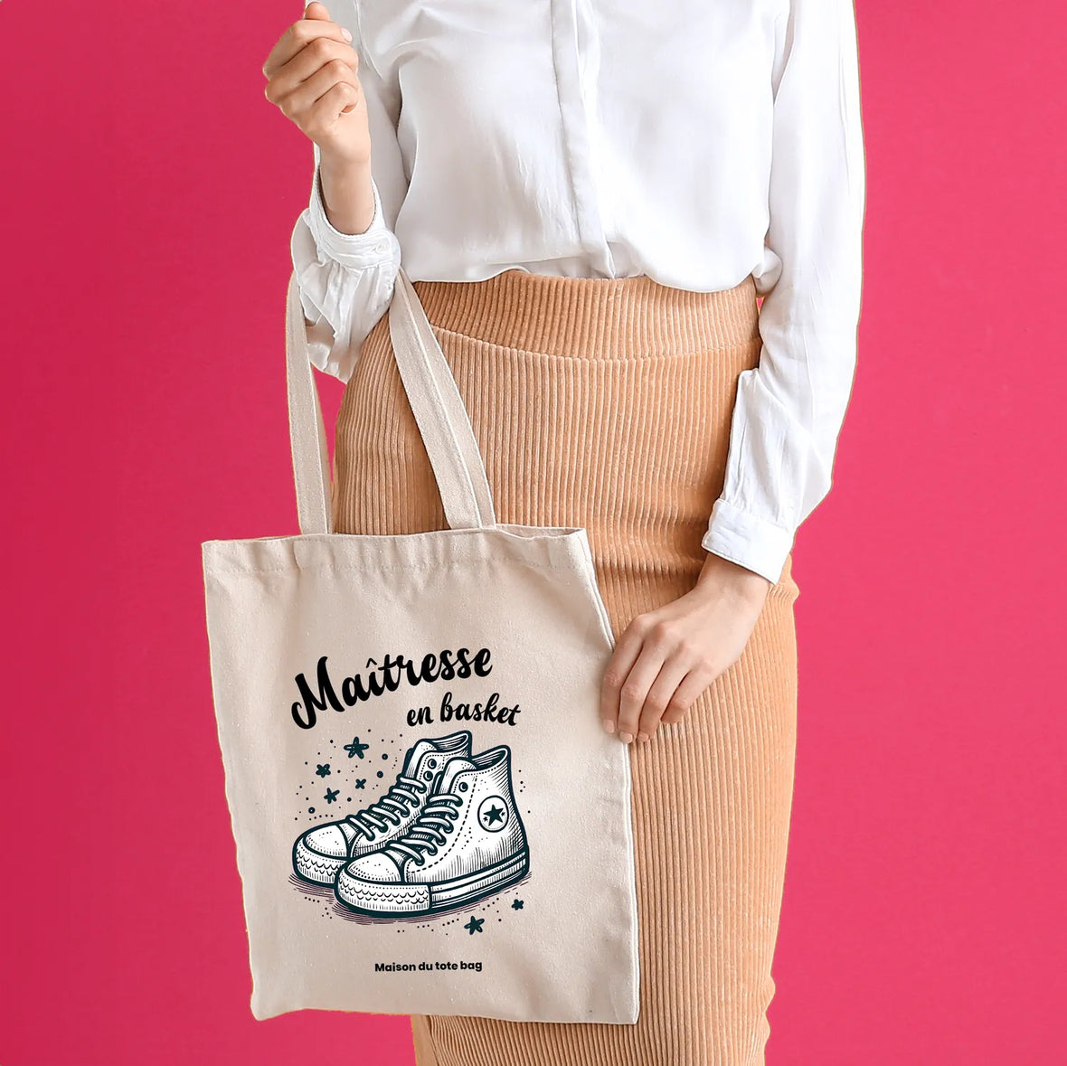 Maitresse en Baskets Tote Bag noir